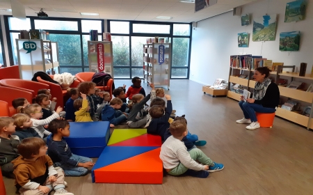 Sortie à la médiathèque pour la classe de Maternelle